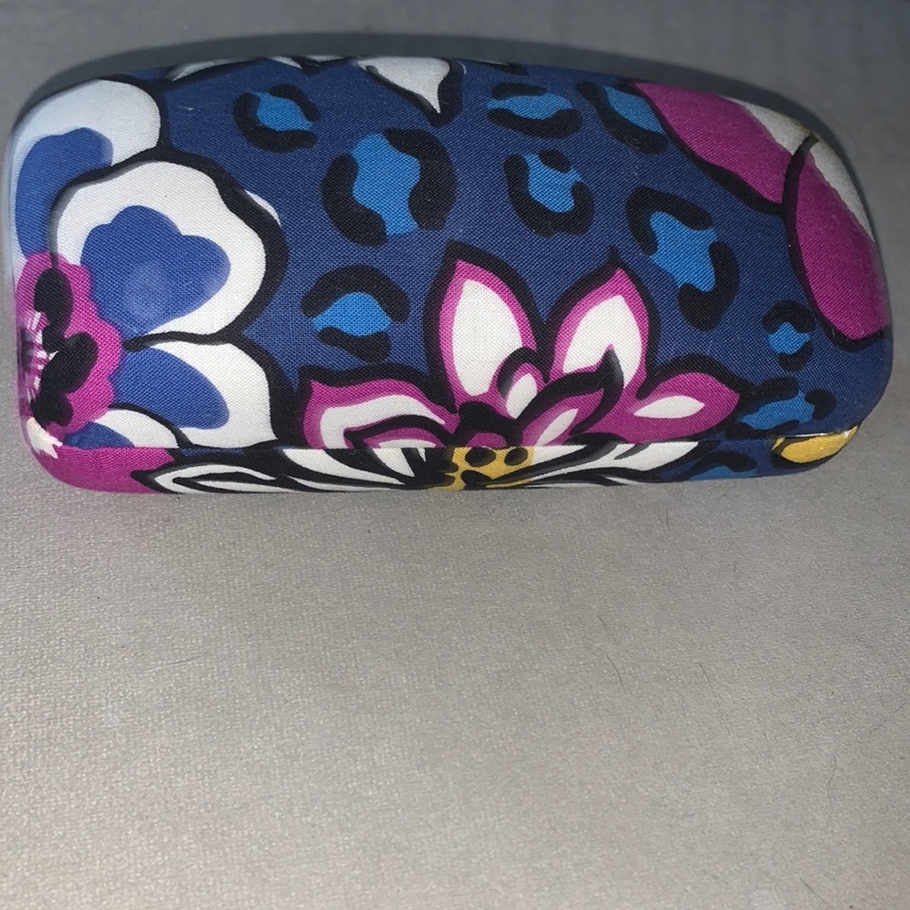 VERA BRADLEY EYEGLASS CASE